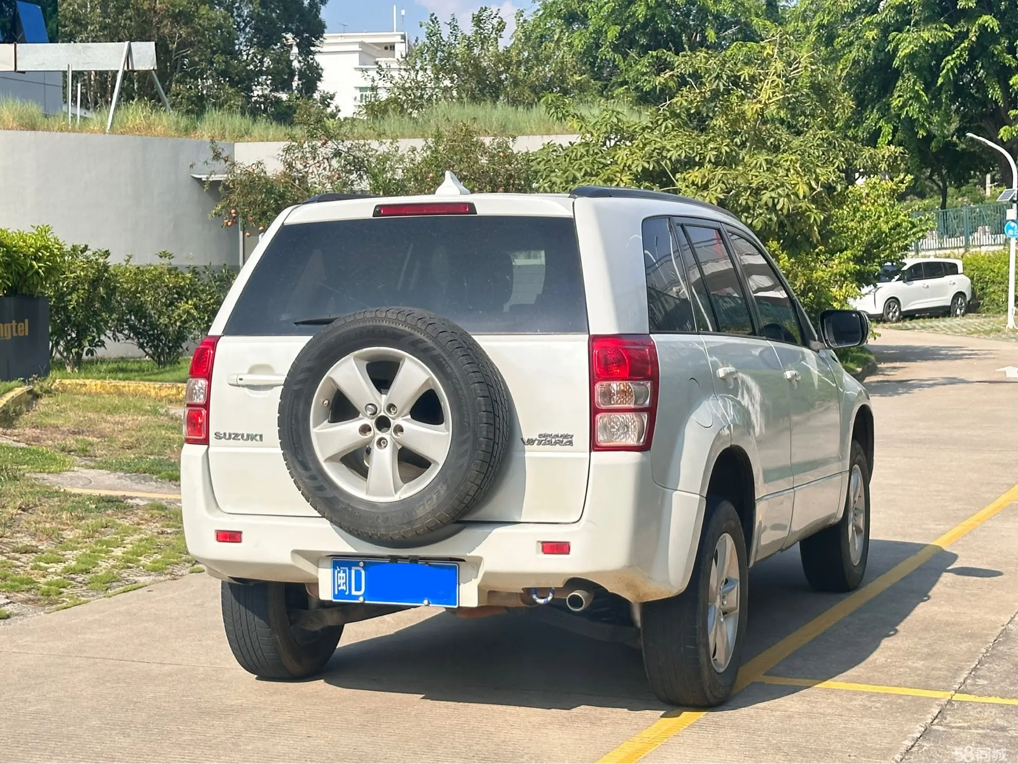 铃木 超级维特拉 2011 汽车图片 #5