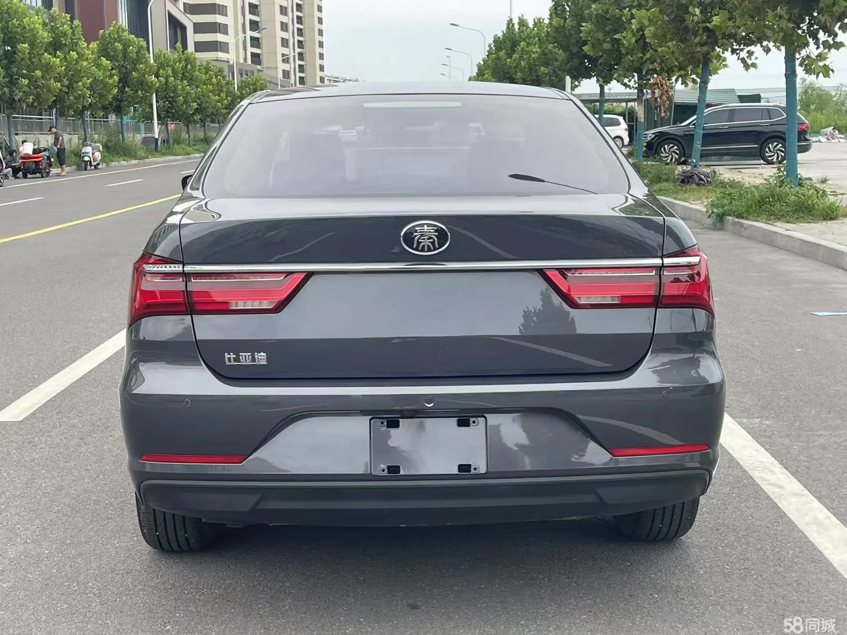 BYD Qin 2020 immagine di auto #5