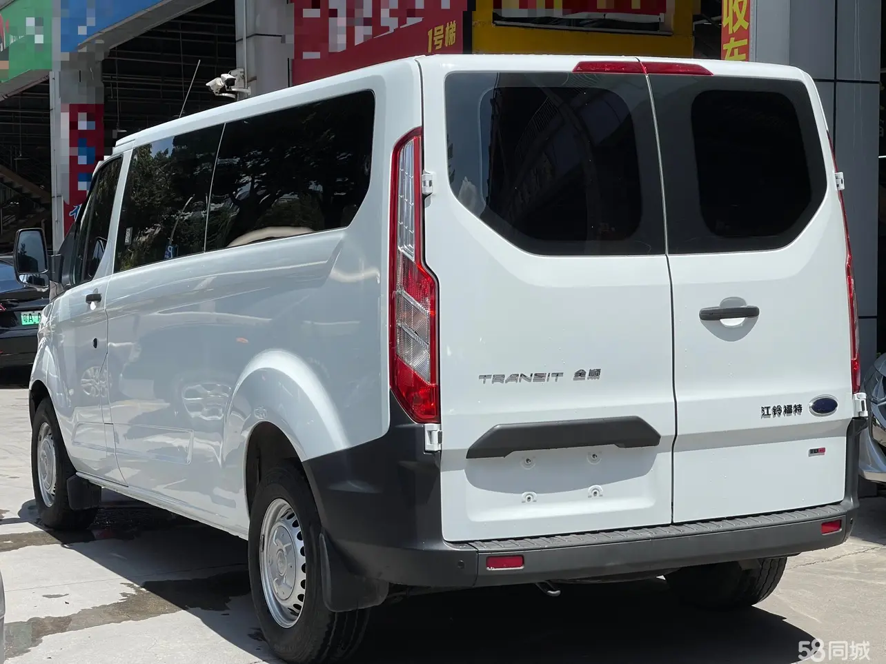 Ford Transit 2022 car image #5