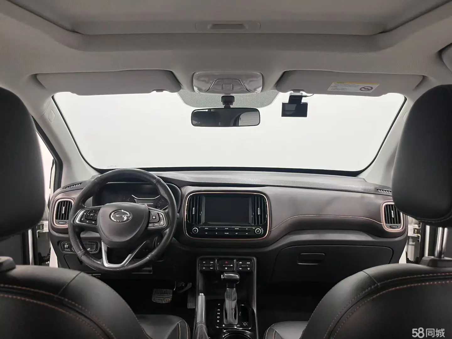 GAC Trumpchi GS3 2018 #5 GAC Trumpchi GS3 2018 car image #5