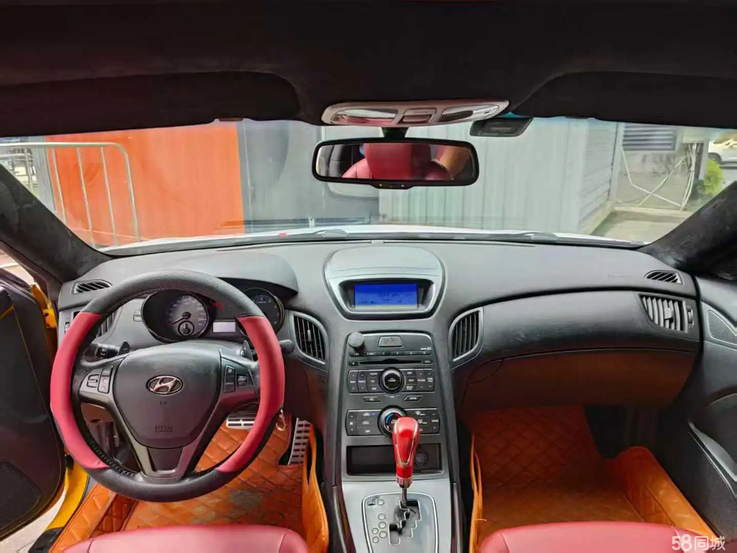 Hyundai Rohens-Coupe 2011 car image #5