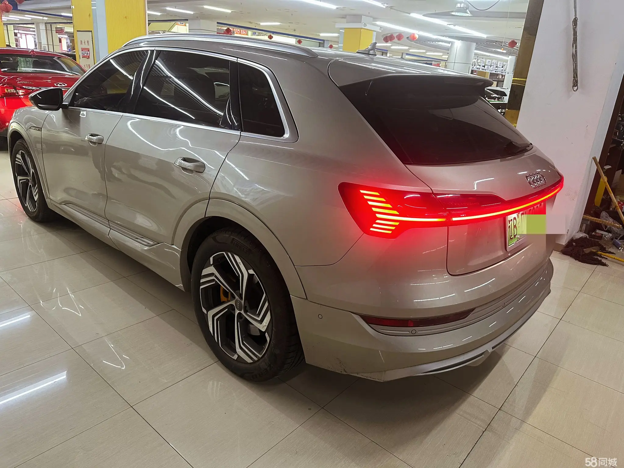 Mercedes-Benz SLK AMG 2022 #5 Mercedes-Benz SLK AMG 2022 صورة سيارة #5