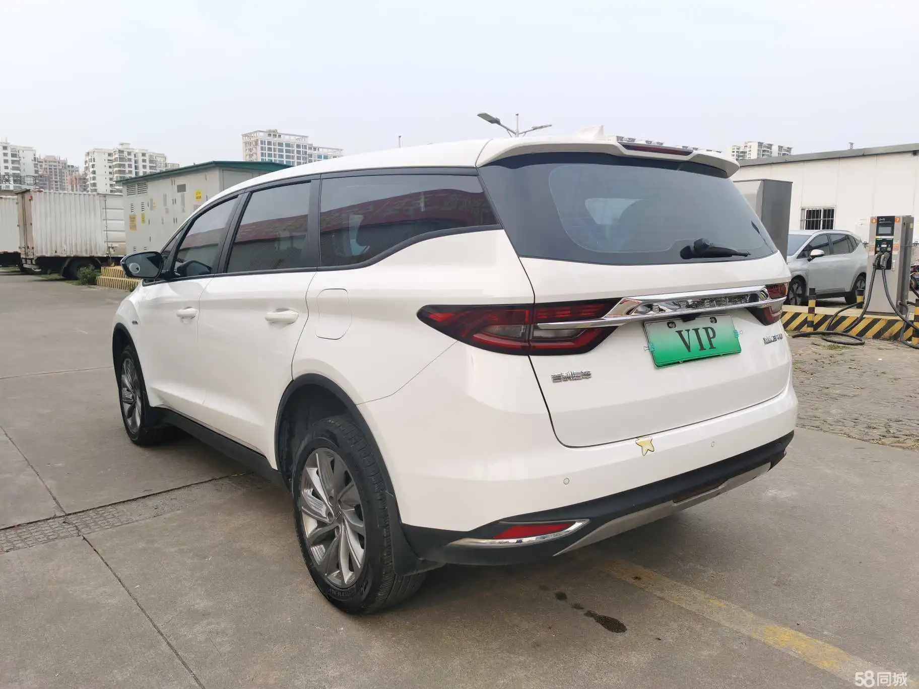 GEELY JiaJi New Energy 2021 #5 GEELY JiaJi New Energy 2021 car image #5