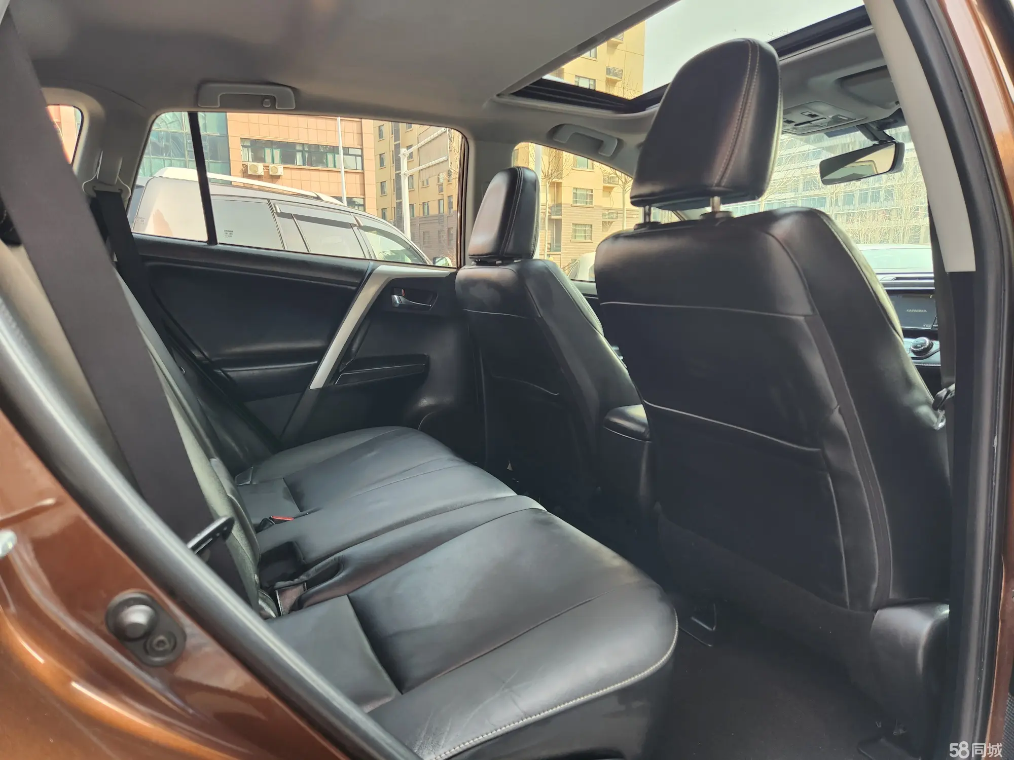 Toyota RAV4 2017 #5 Toyota RAV4 2017 car image #5