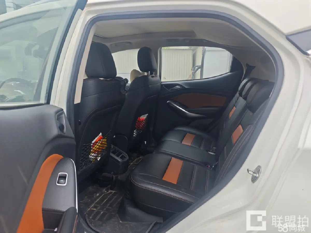 BYD Yuan 2016 car image #5