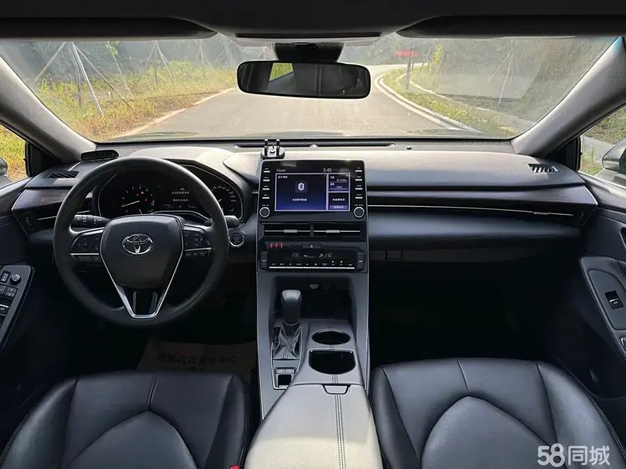 Toyota Avalon 2019 car image #5