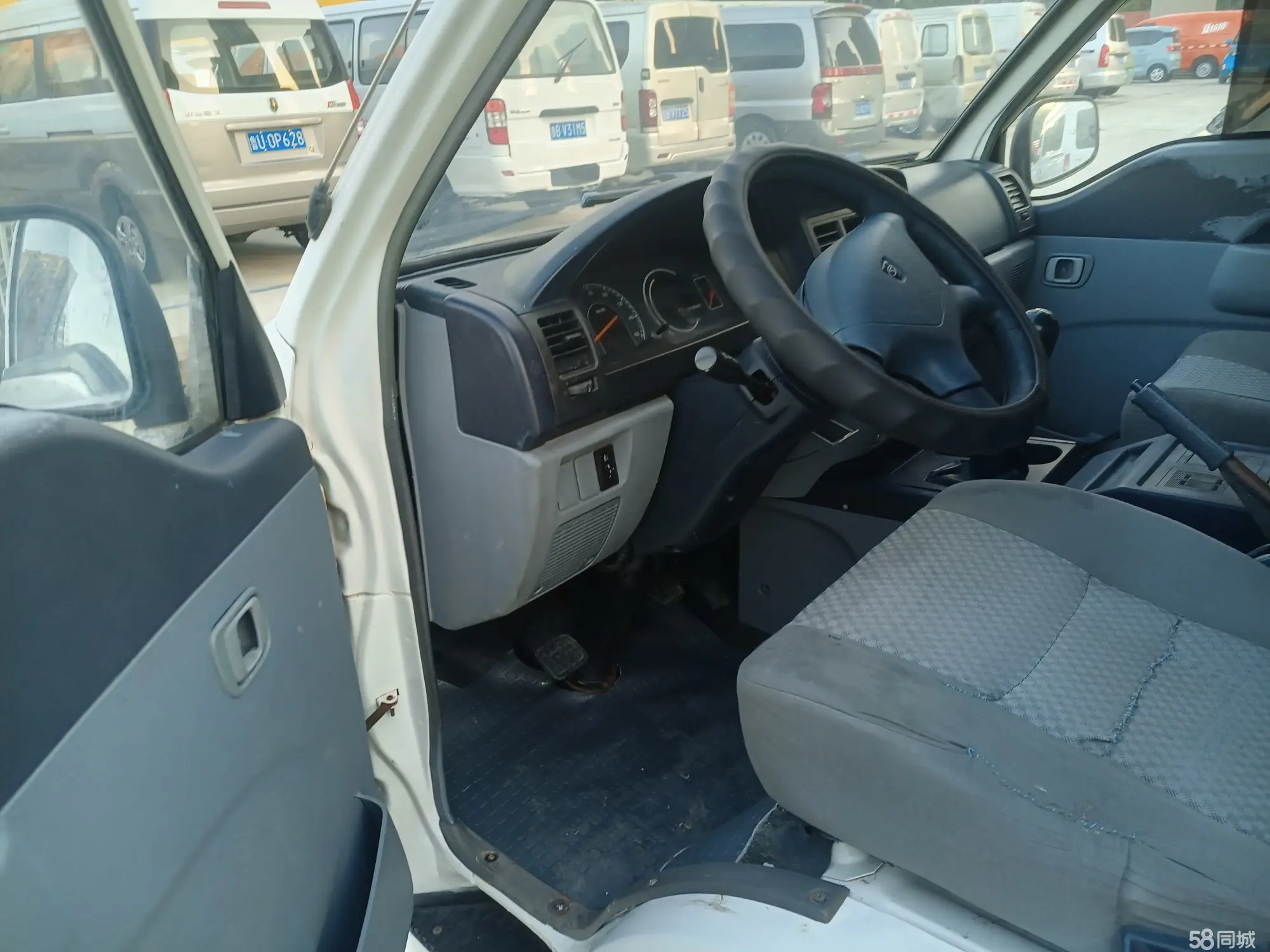 Soueast Delica 2015 car image #5