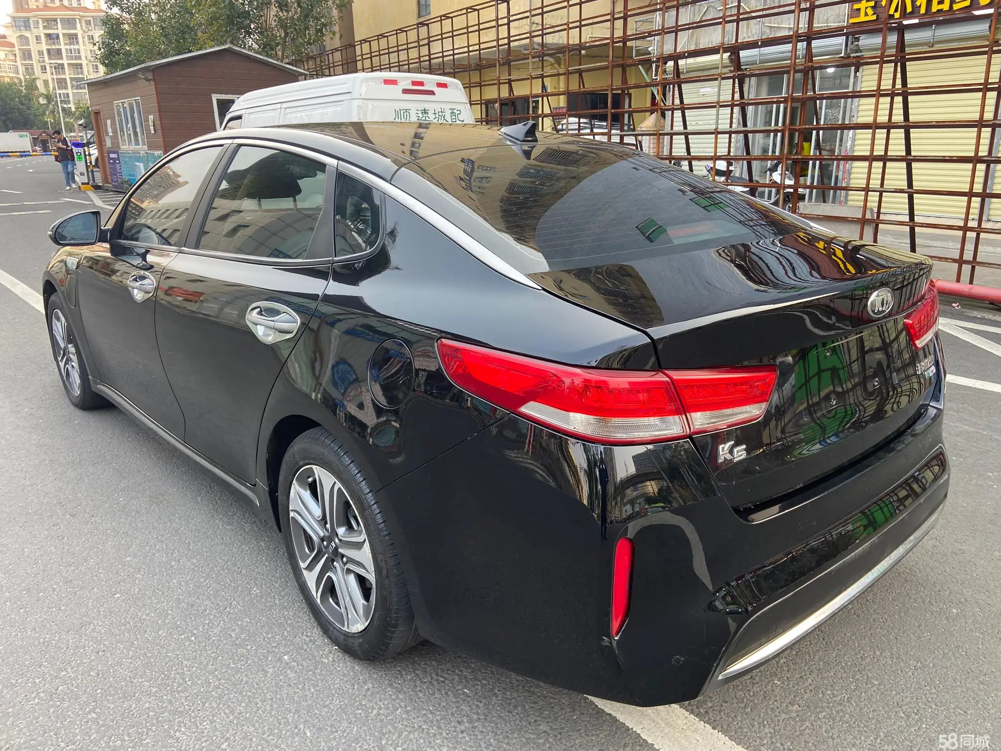 起亚 起亚K5新能源 2019 汽车图片 #5