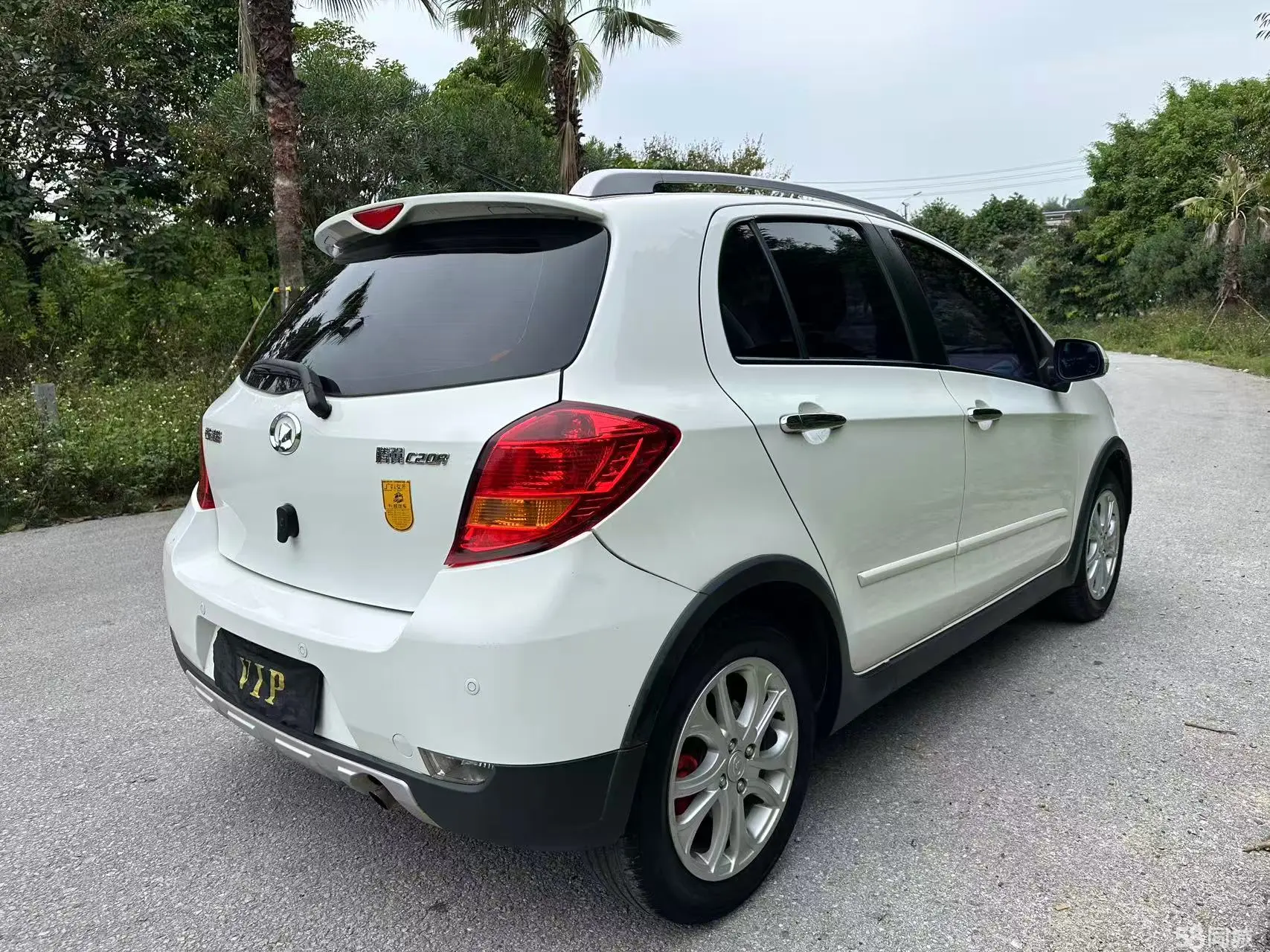 Great Wall C20R 2012 car image #5