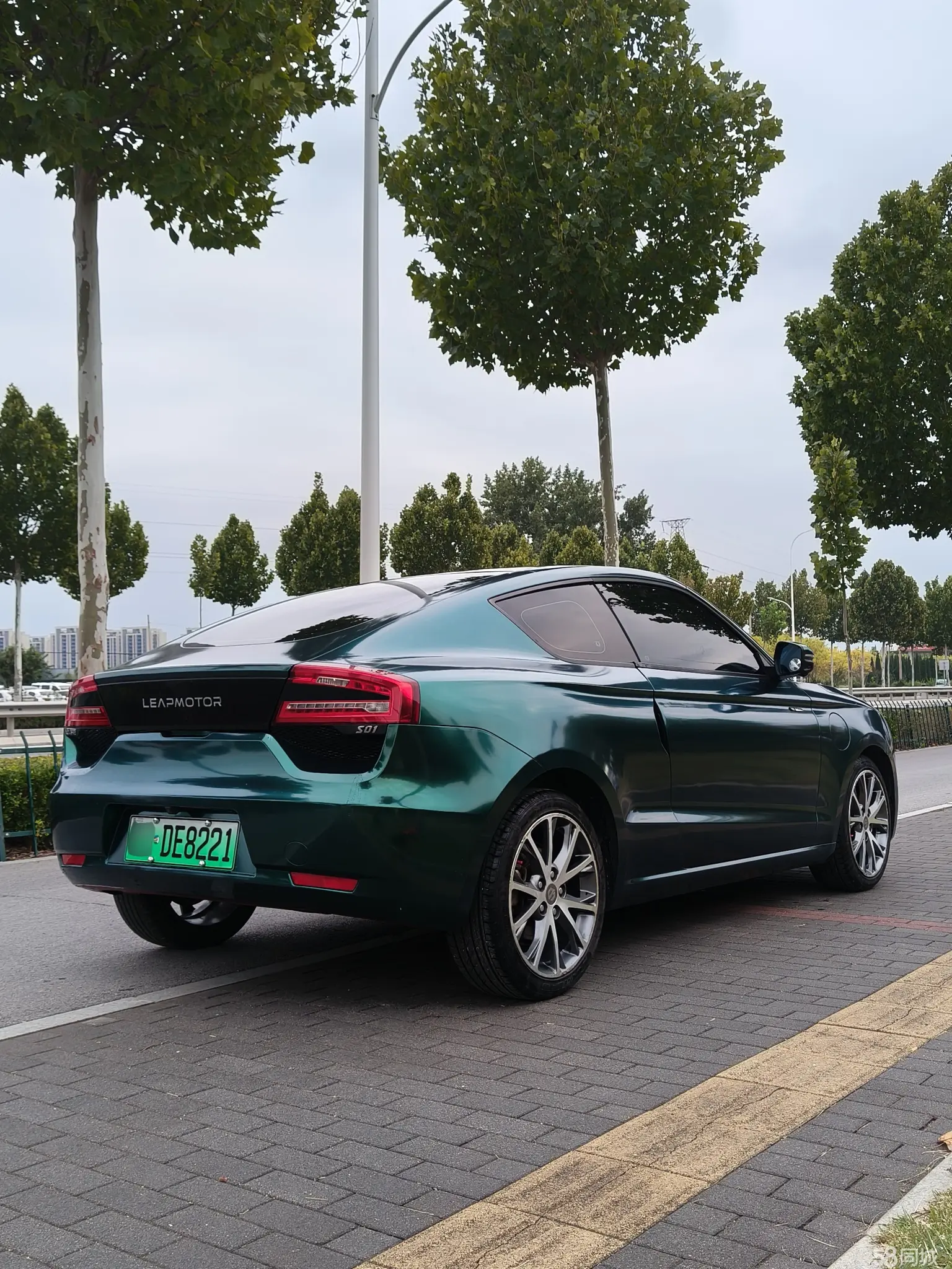 零跑汽车 零跑S01 2021 汽车图片 #5