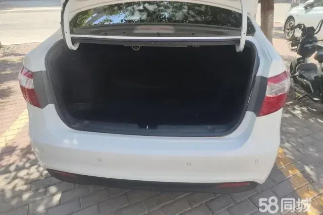 起亚 起亚K2 2014 汽车图片 #5