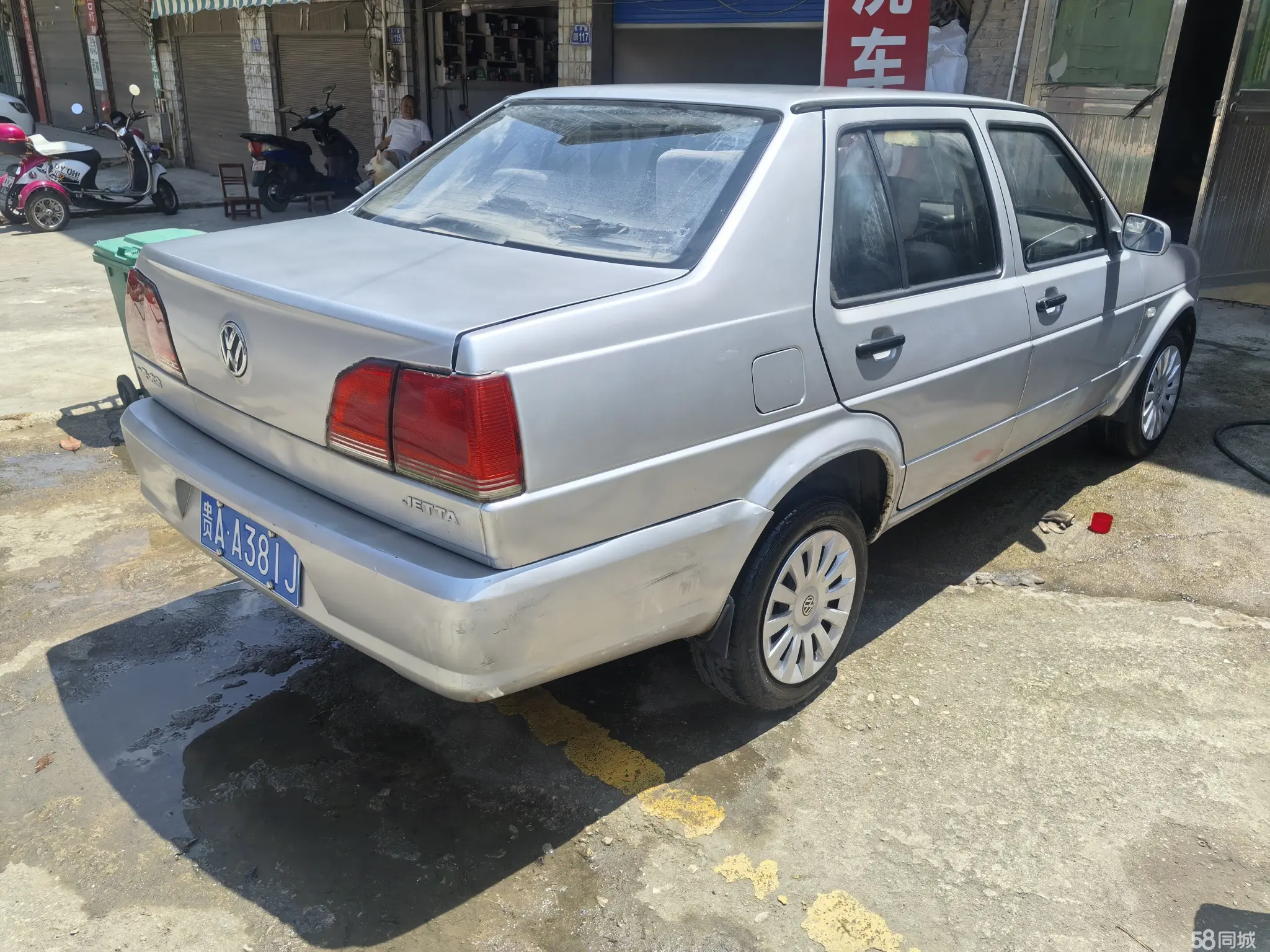 Volkswagen Jetta 2012 immagine di auto #5