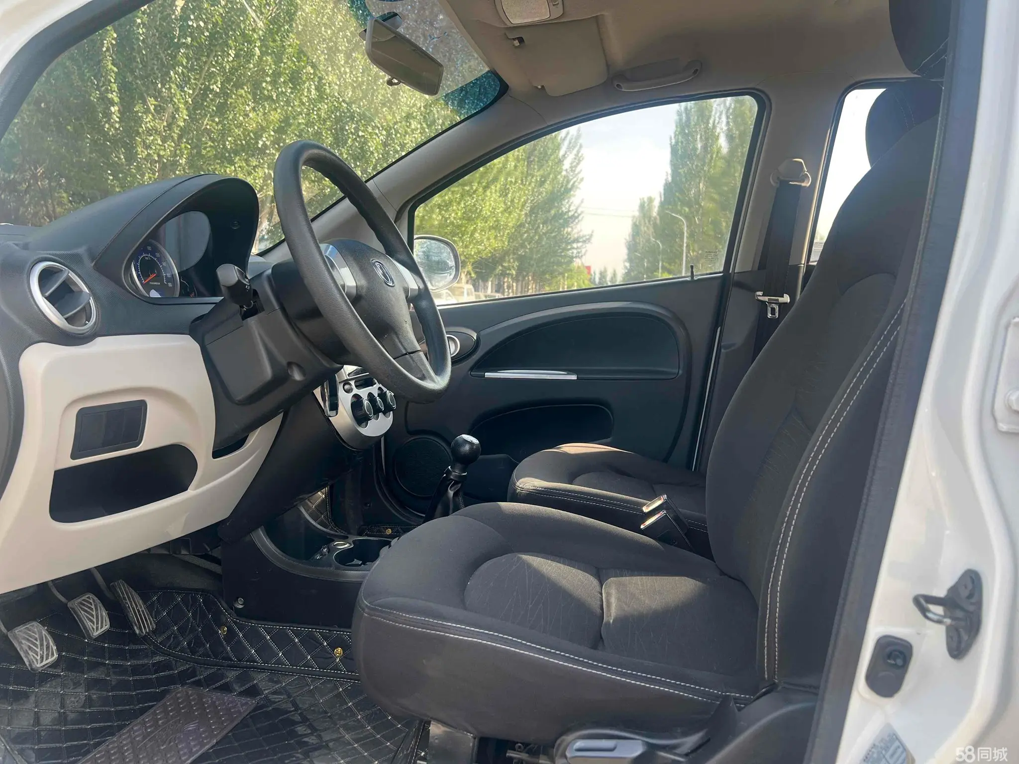 Changan BenBen MINI 2015 صورة سيارة #5