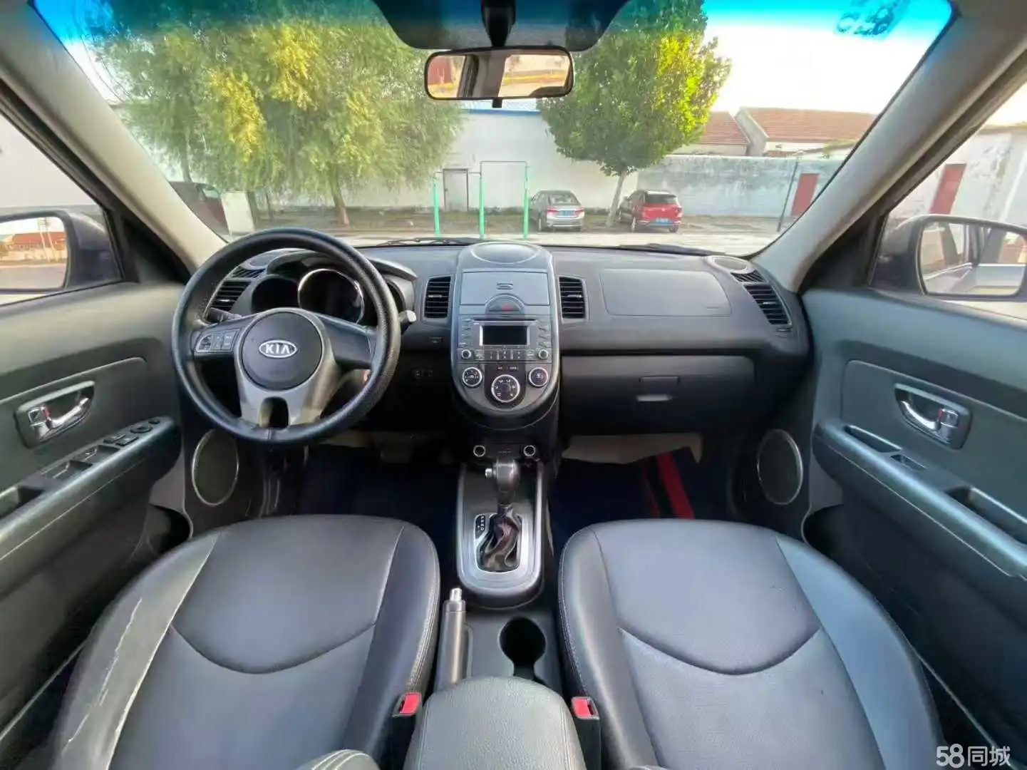 起亚 秀尔 2012 汽车图片 #5