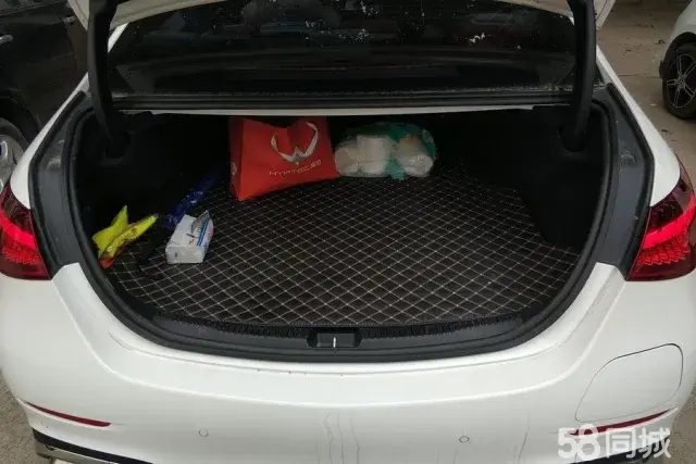 Mercedes-Benz C Class New Energy 2022 car image #5