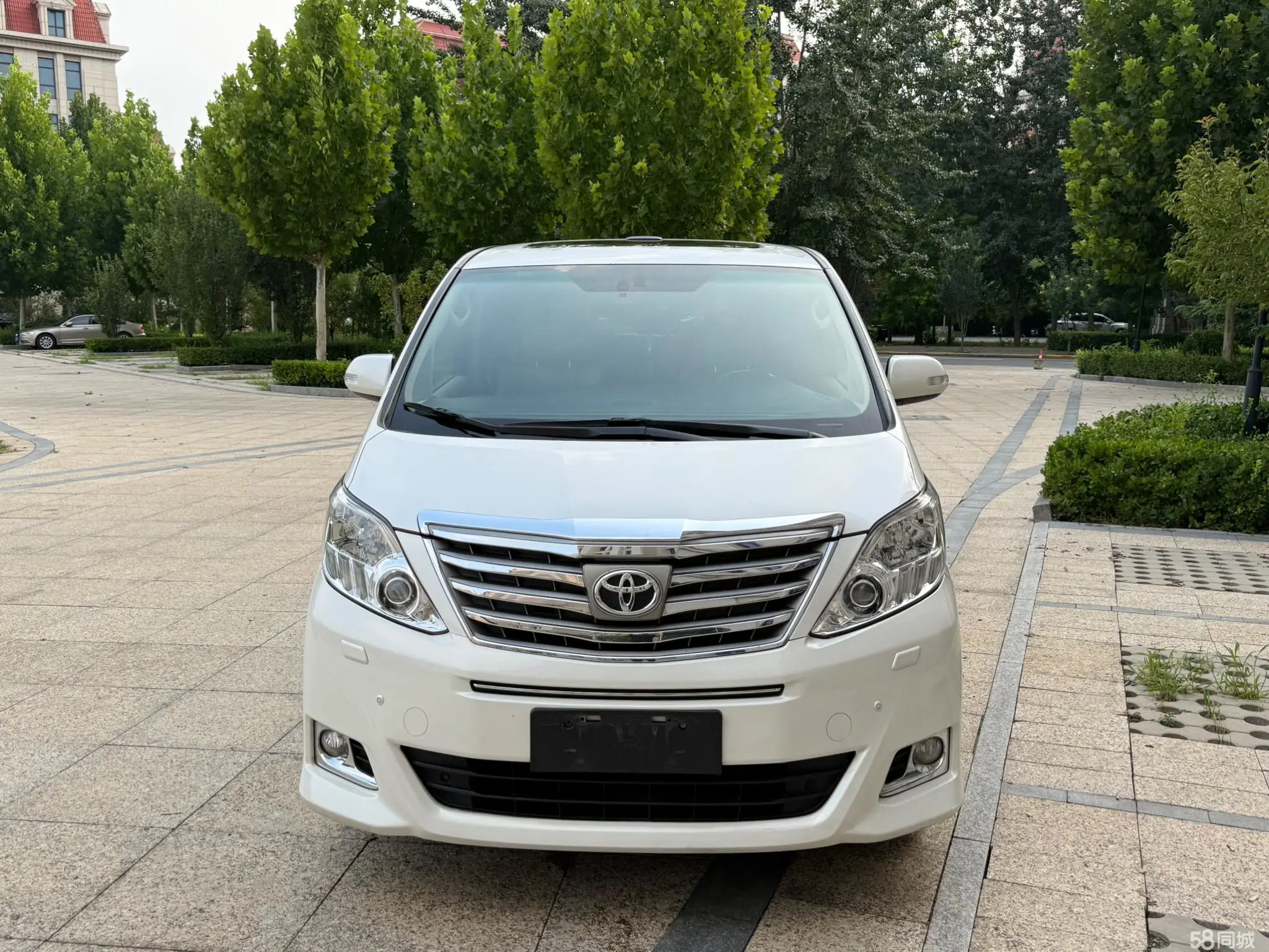 丰田 埃尔法 2013 汽车图片 #5