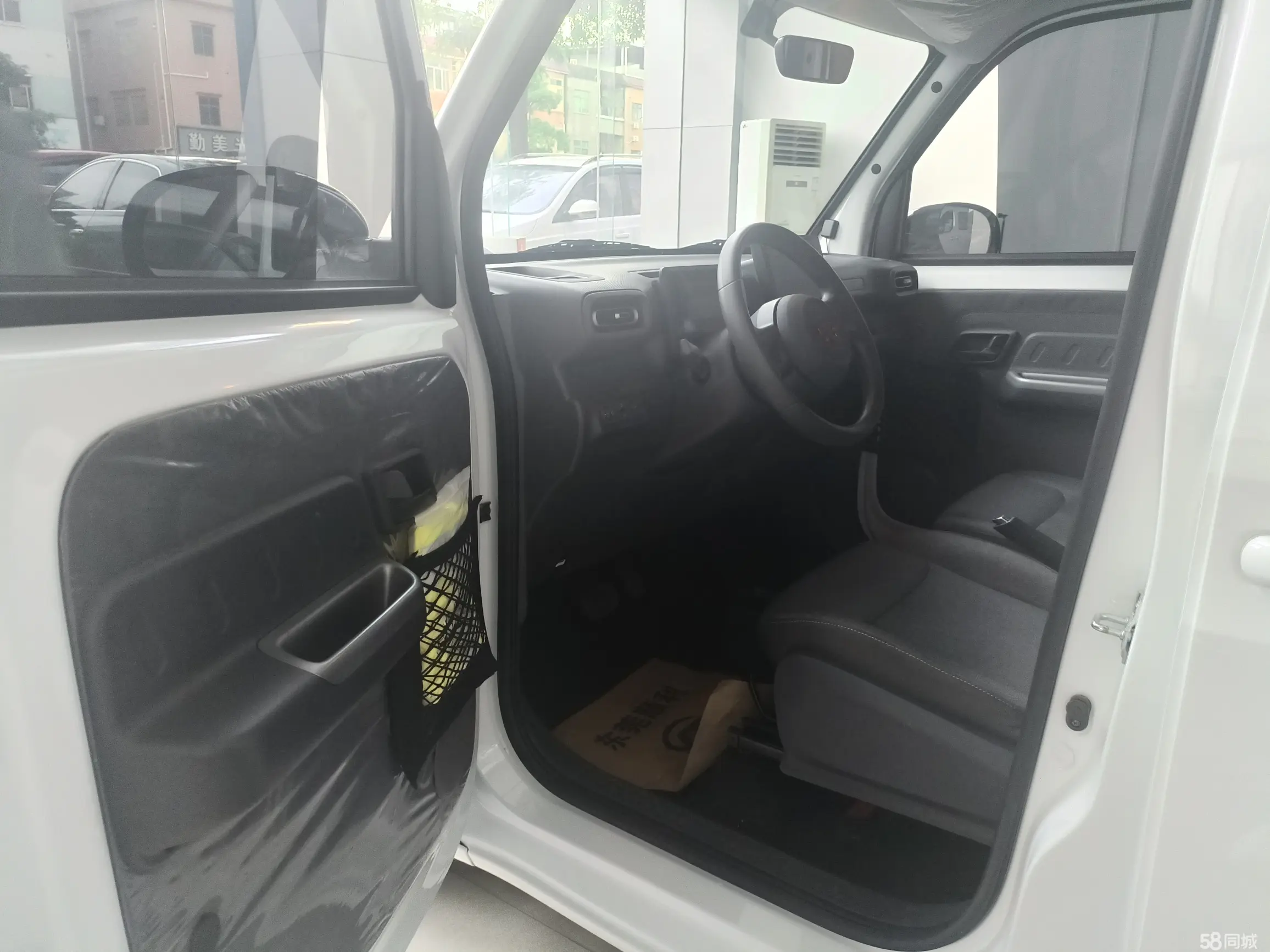 五菱汽车 五菱之光新能源 2025 汽车图片 #5