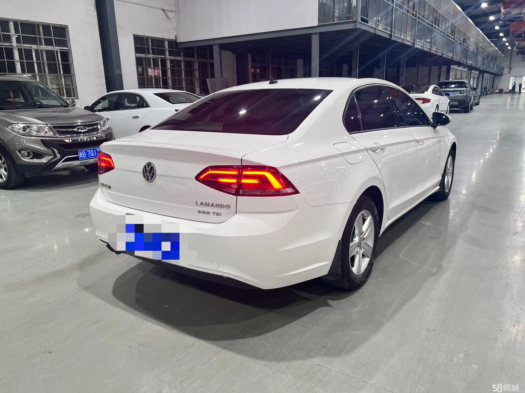 Volkswagen Lamando 2016 immagine di auto #5