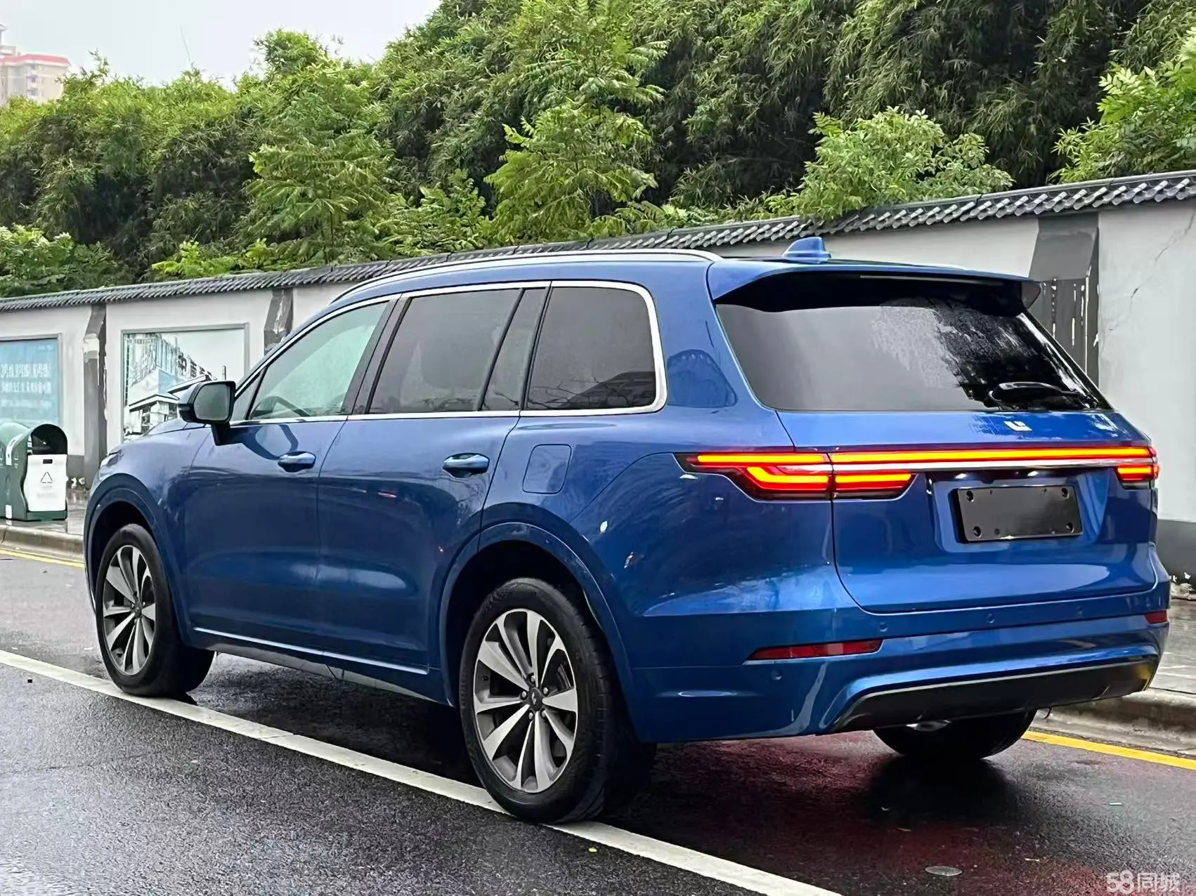 Li i6 2020 imagen de coche #5