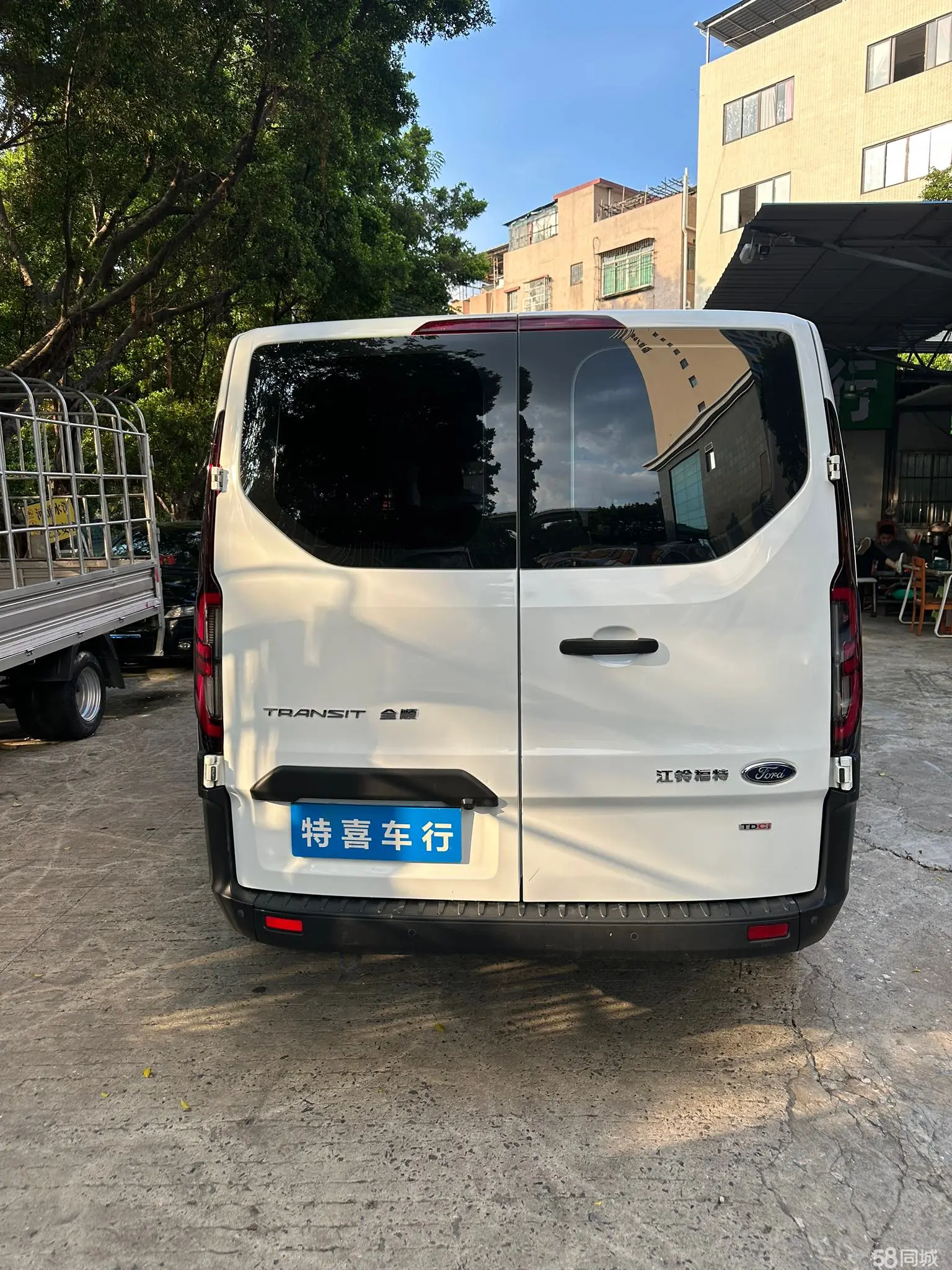 Ford Transit 2023 immagine di auto #5