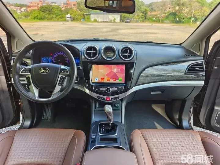 BYD S7 2017 car image #5