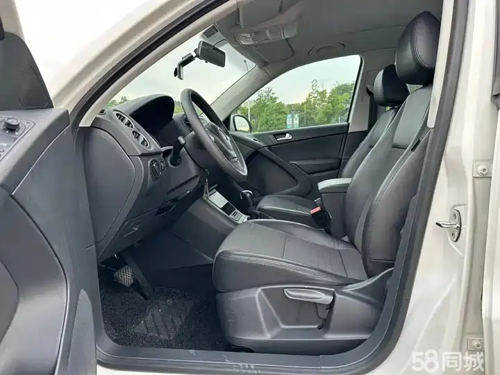 Volkswagen Tiguan 2013 car image #5