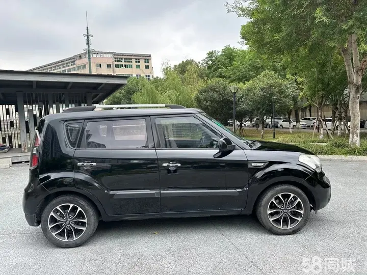 起亚 秀尔 2013 汽车图片 #5