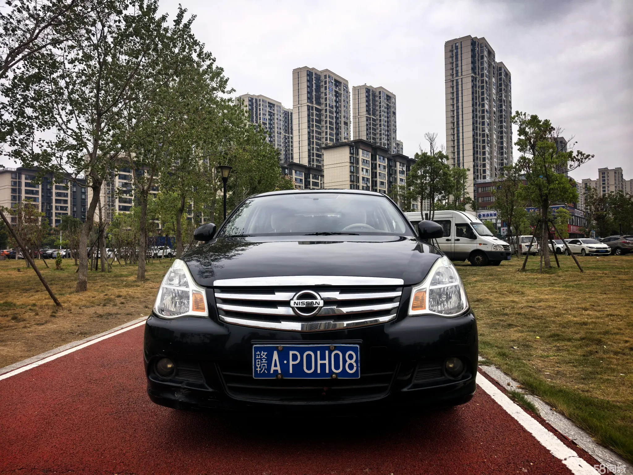 日产 日产GT-R 2019 汽车图片 #5