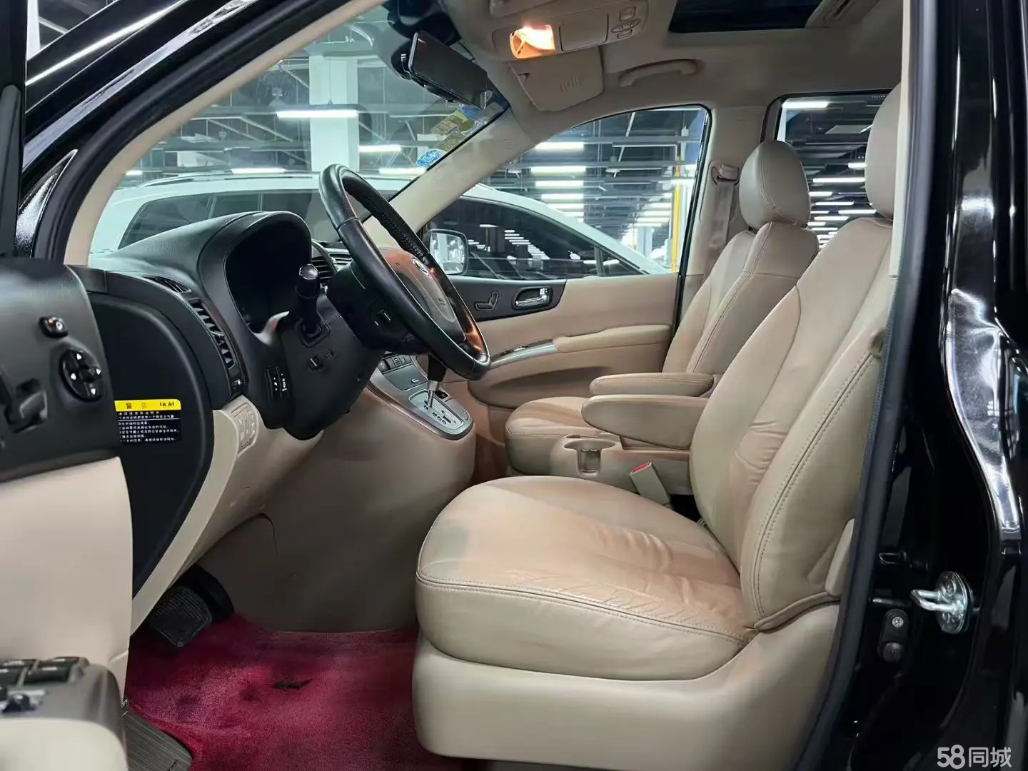 起亚 斯汀格 2010 汽车图片 #5