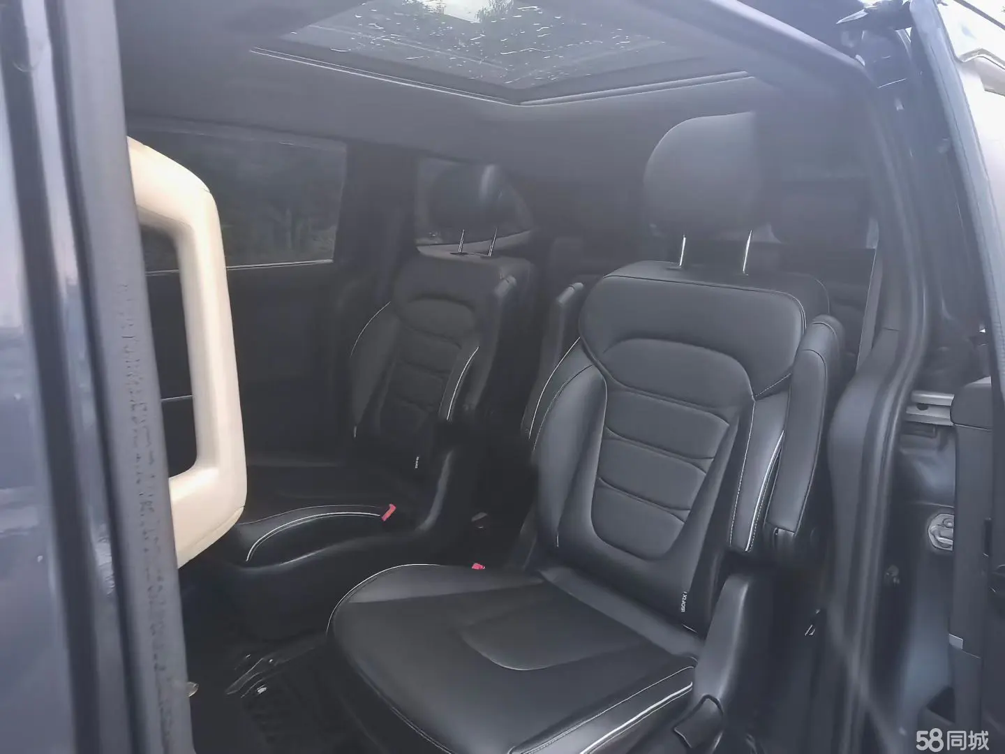 Hyundai Custo 2022 car image #5