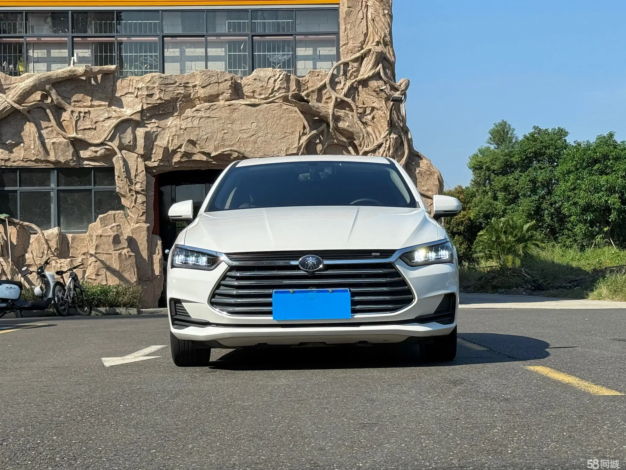 BYD Qin Pro 2019 #5 BYD Qin Pro 2019 car image #5