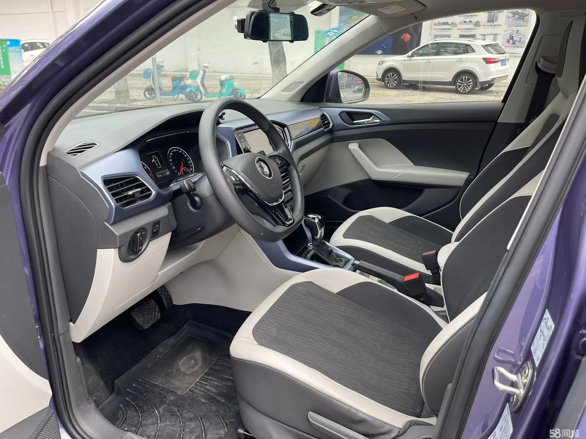 Volkswagen T-Cross 2019 #5 Volkswagen T-Cross 2019 car image #5