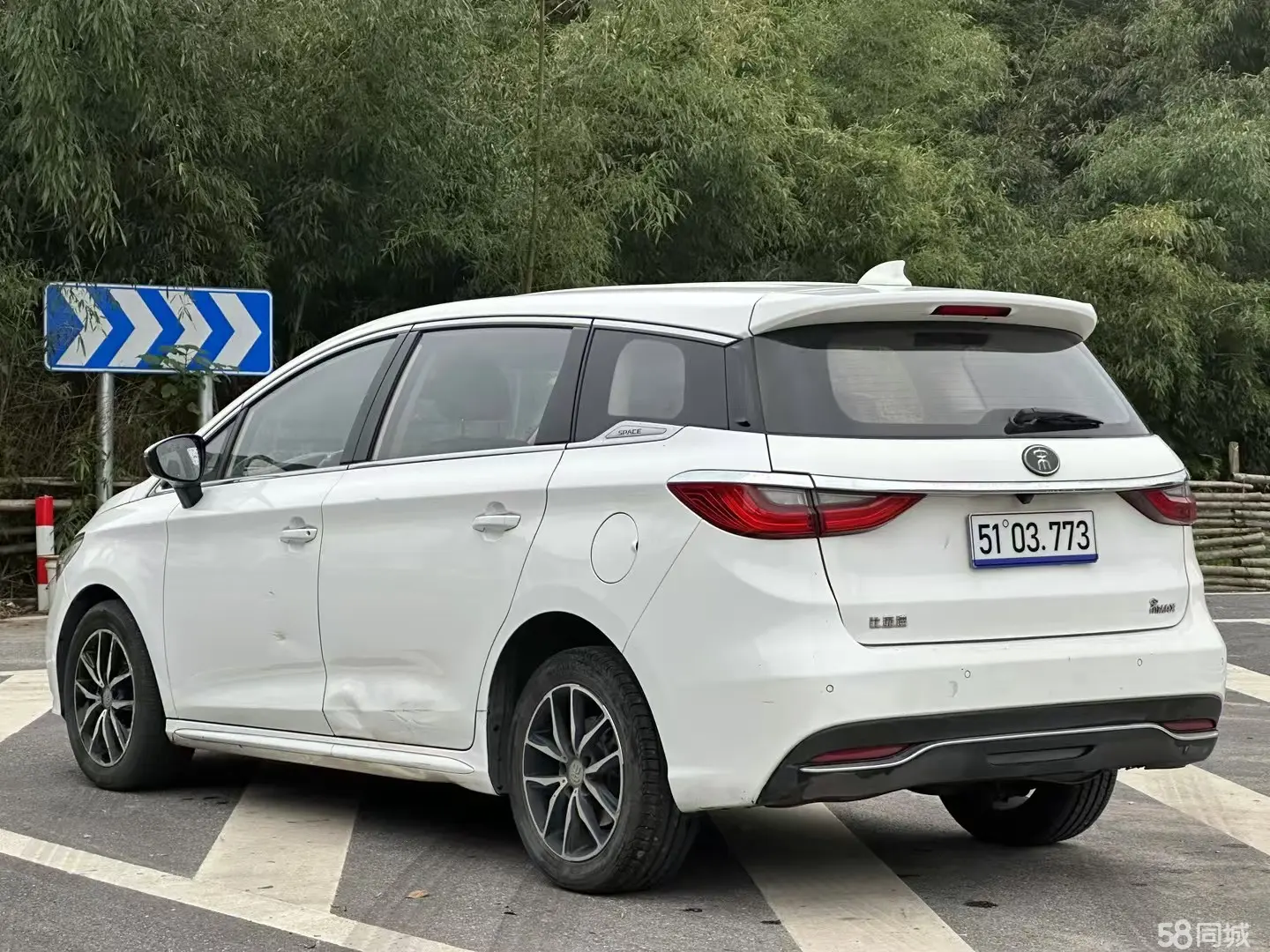 BYD Song MAX 2017 صورة سيارة #5