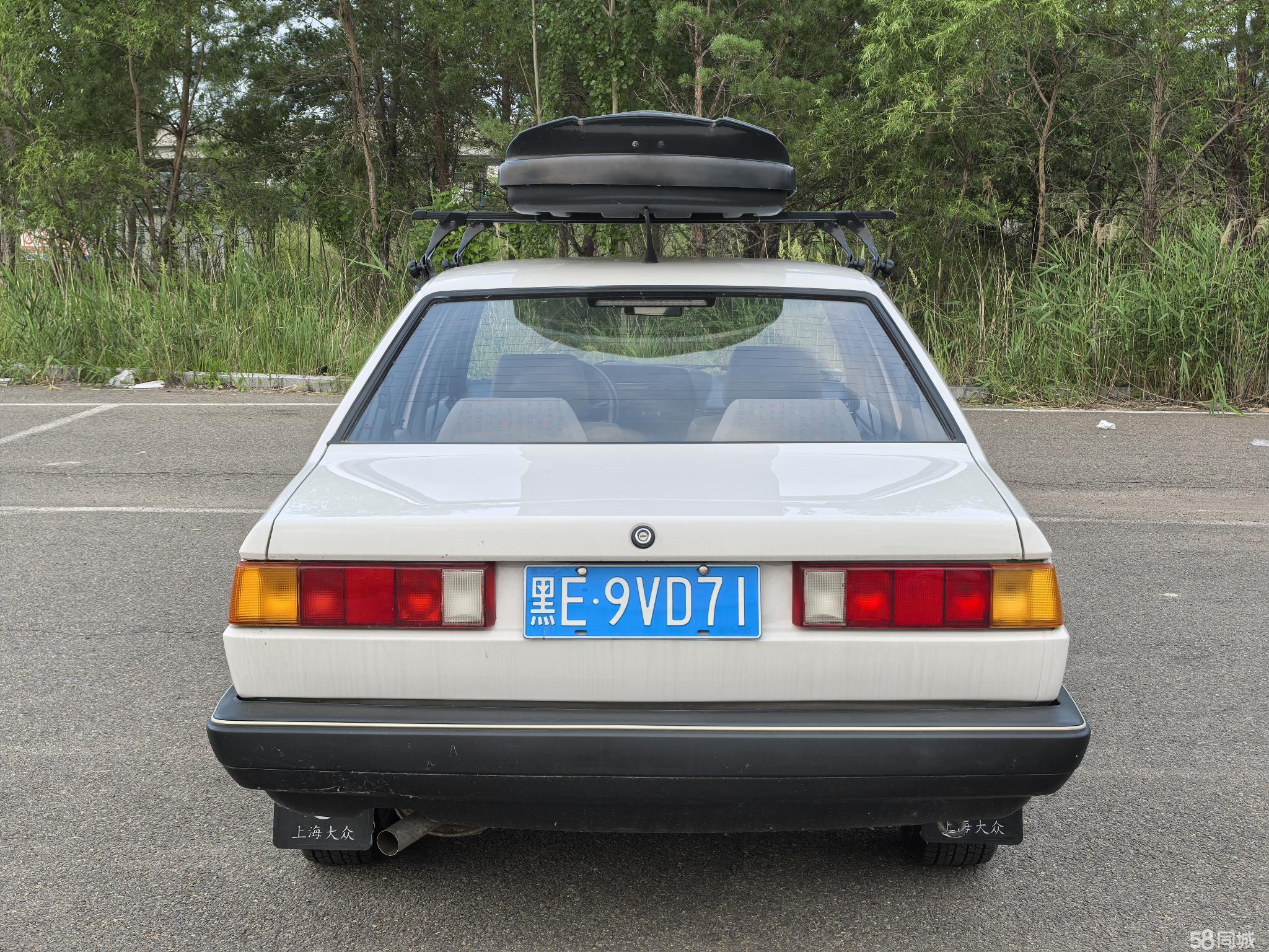 Volkswagen Santana Classic 2013 изображение автомобиля #5