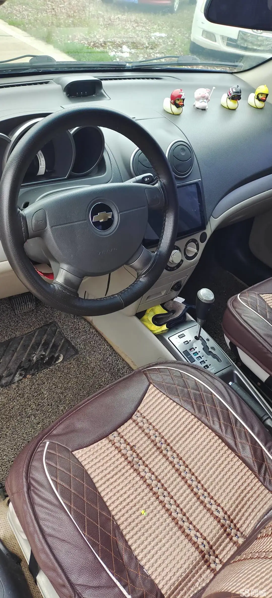 Chevrolet Lova 2011 immagine di auto #5