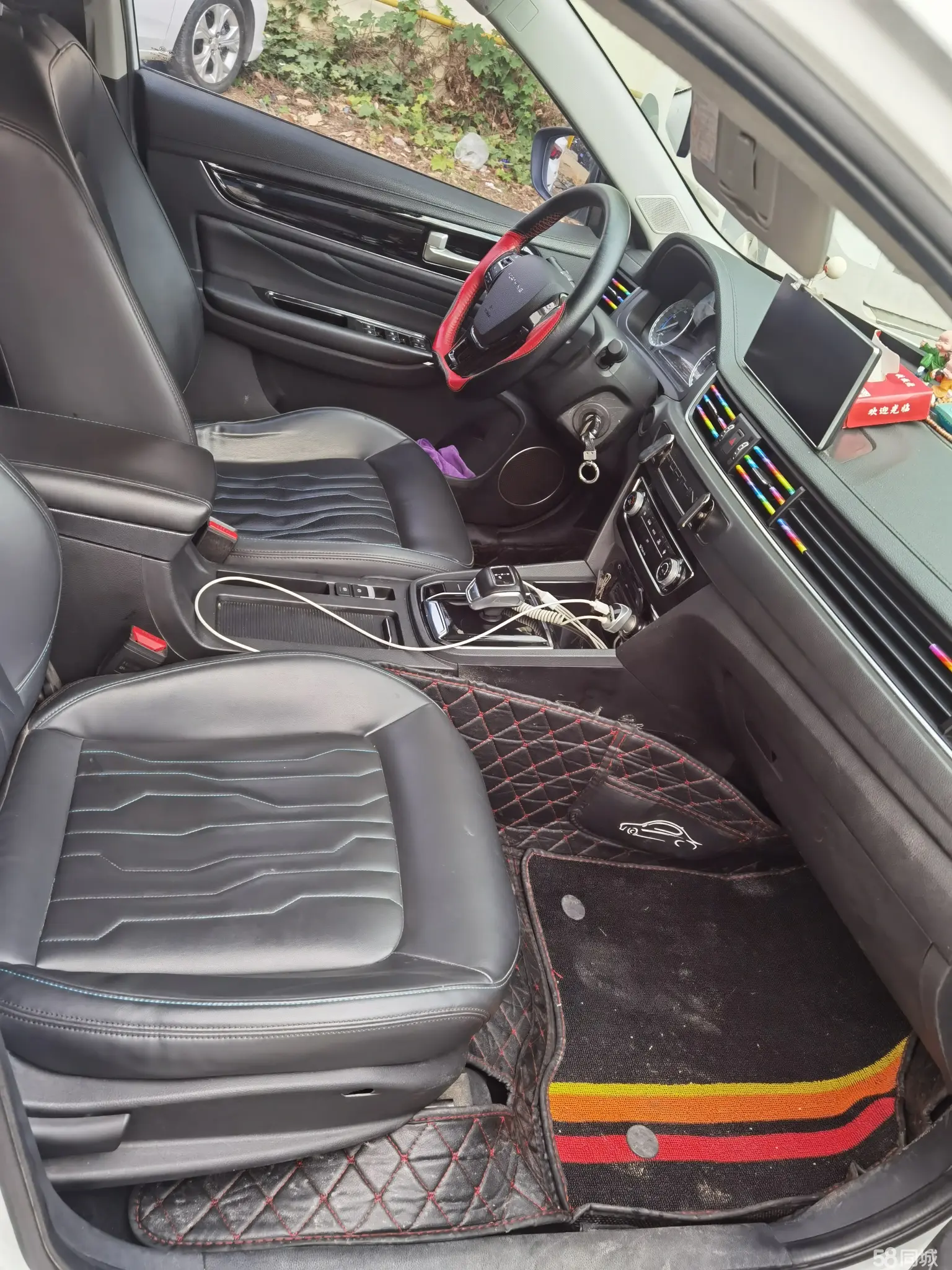 Forthing S60 EV 2022 car image #5