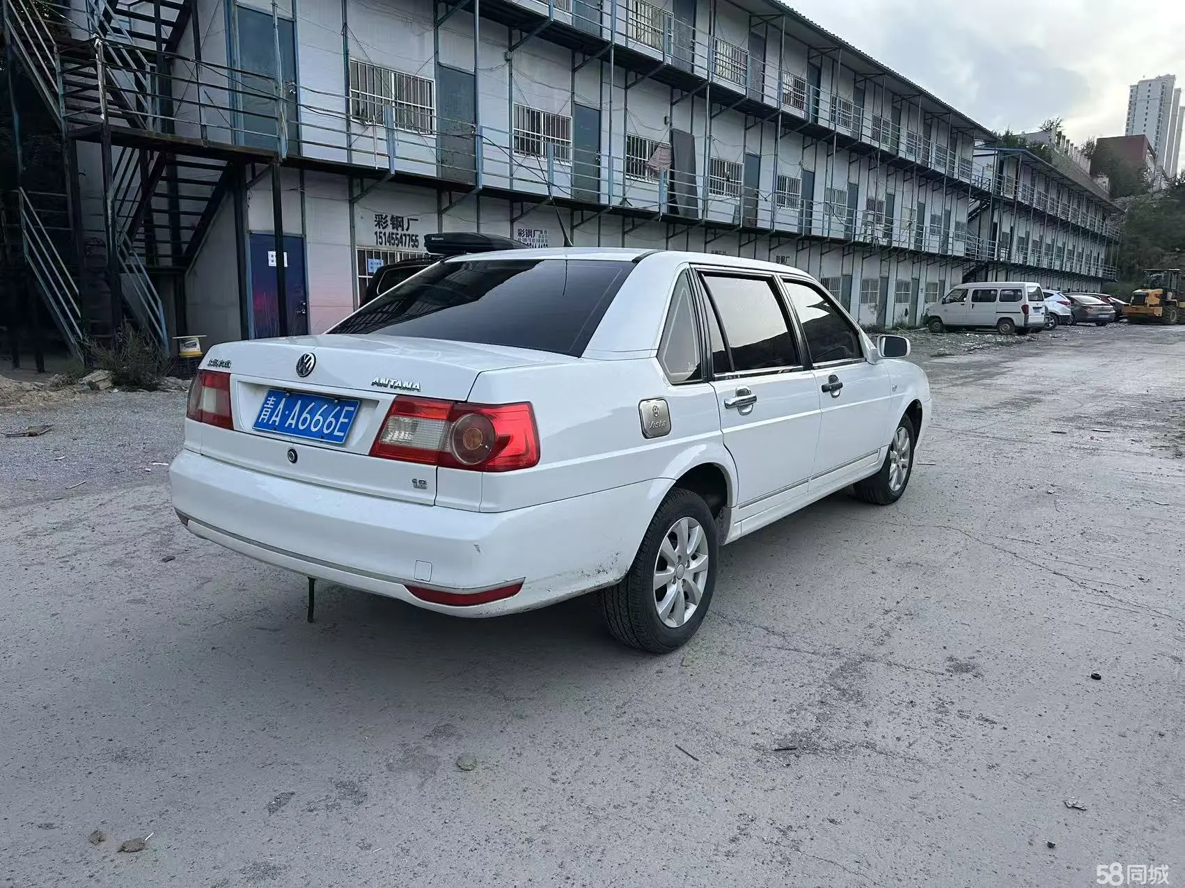 Volkswagen Santana Vista 2009 #5 Volkswagen Santana Vista 2009 car image #5