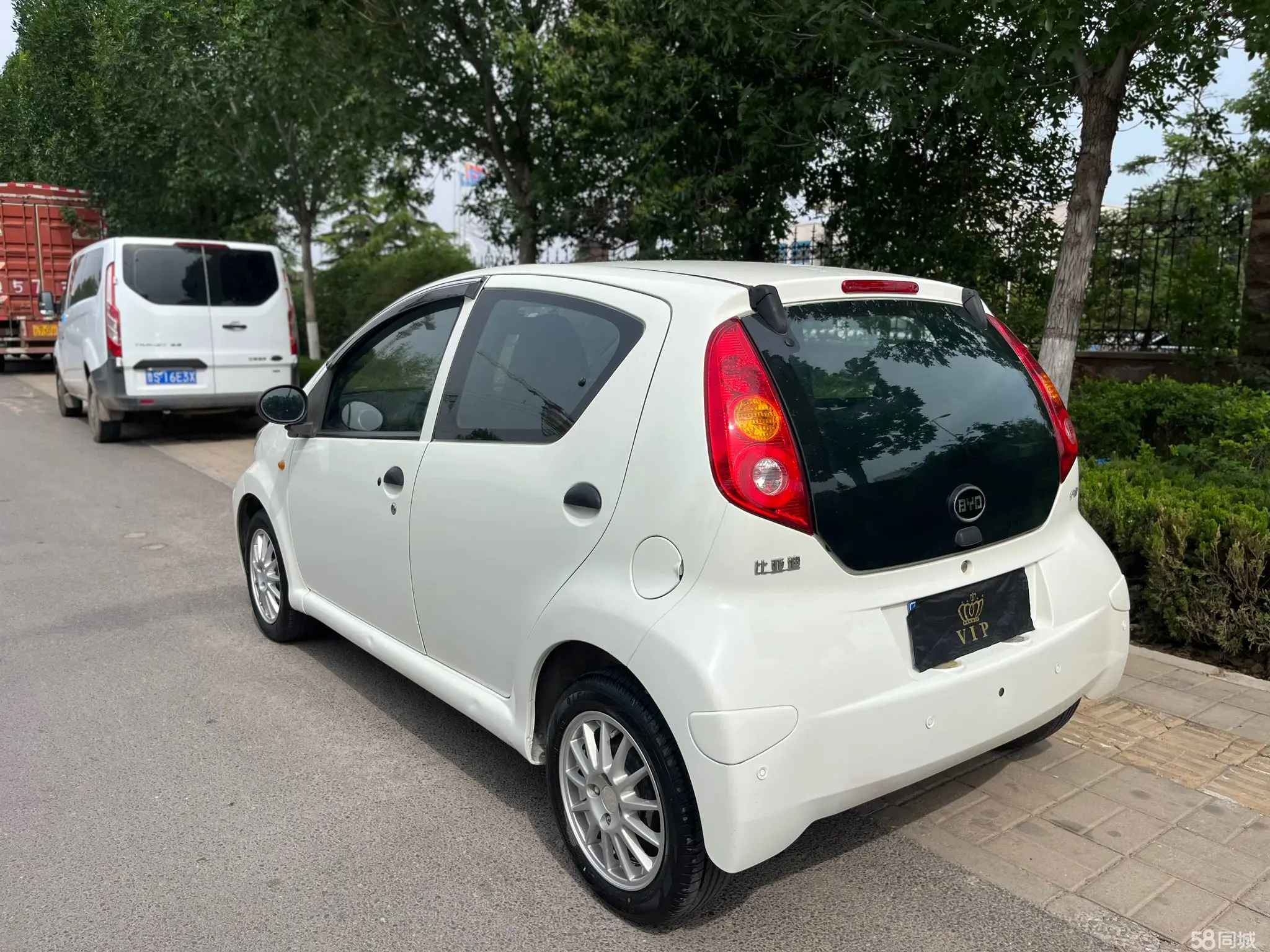 BYD F0 2014 #5 BYD F0 2014 car image #5