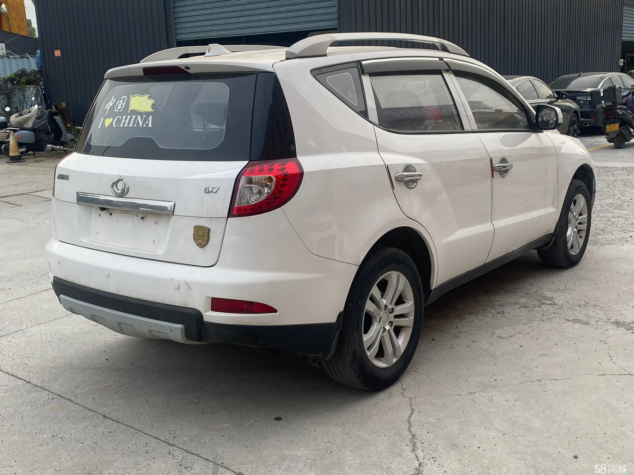 GEELY GX7 2014 car image #5