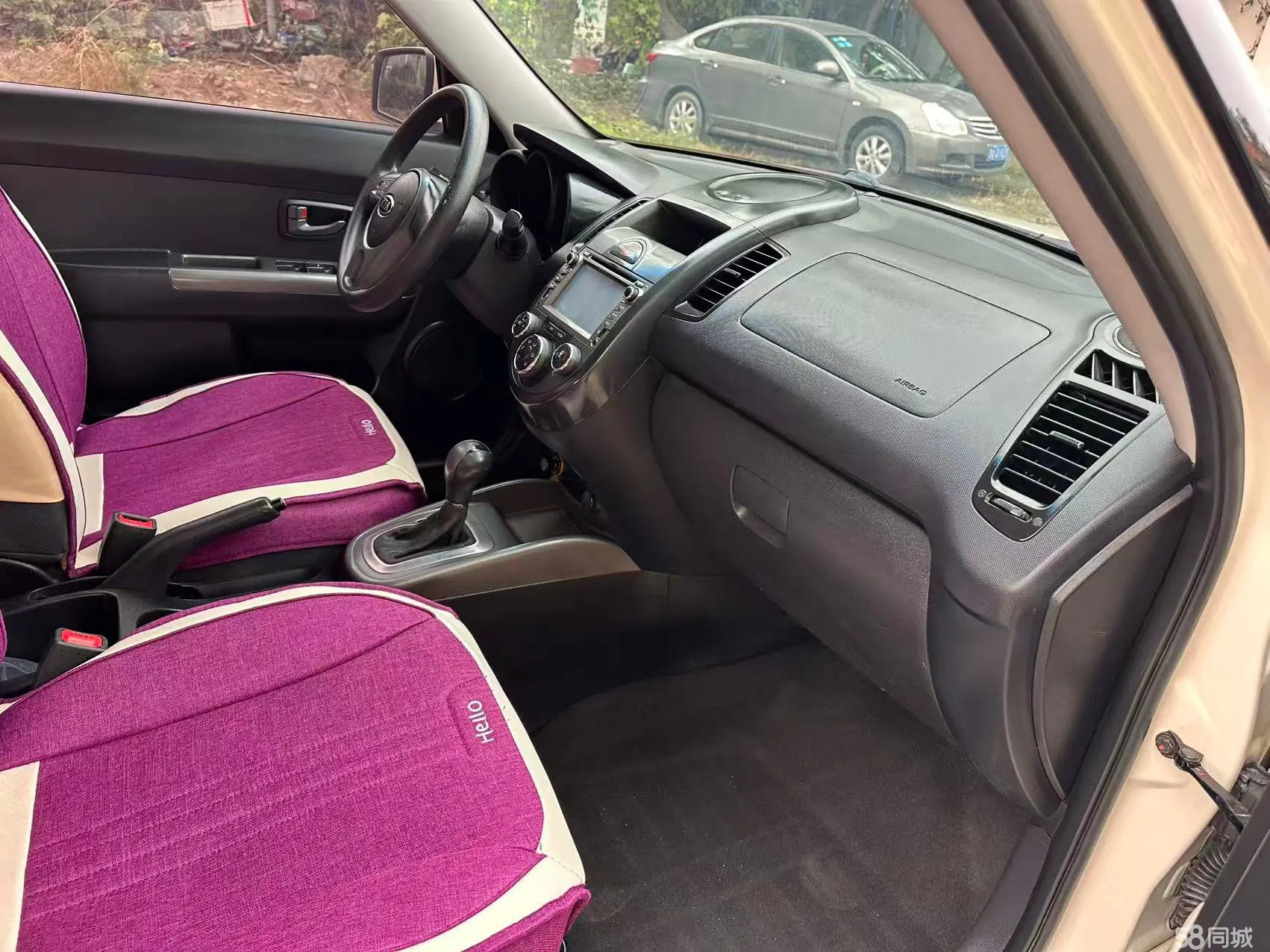 起亚 秀尔 2015 汽车图片 #5