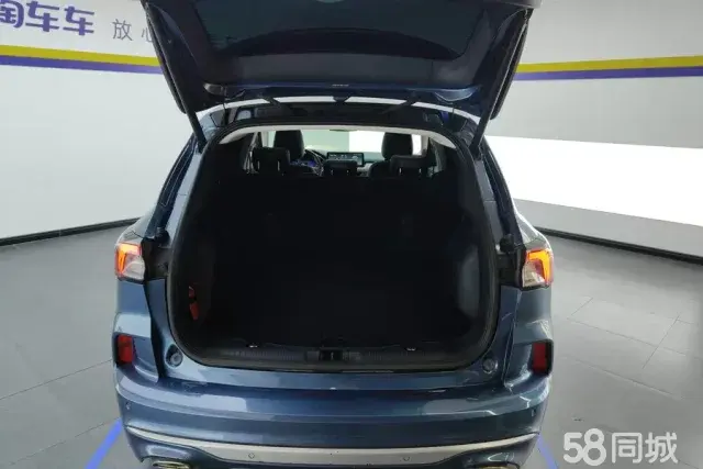 Ford Escape 2021 immagine di auto #5