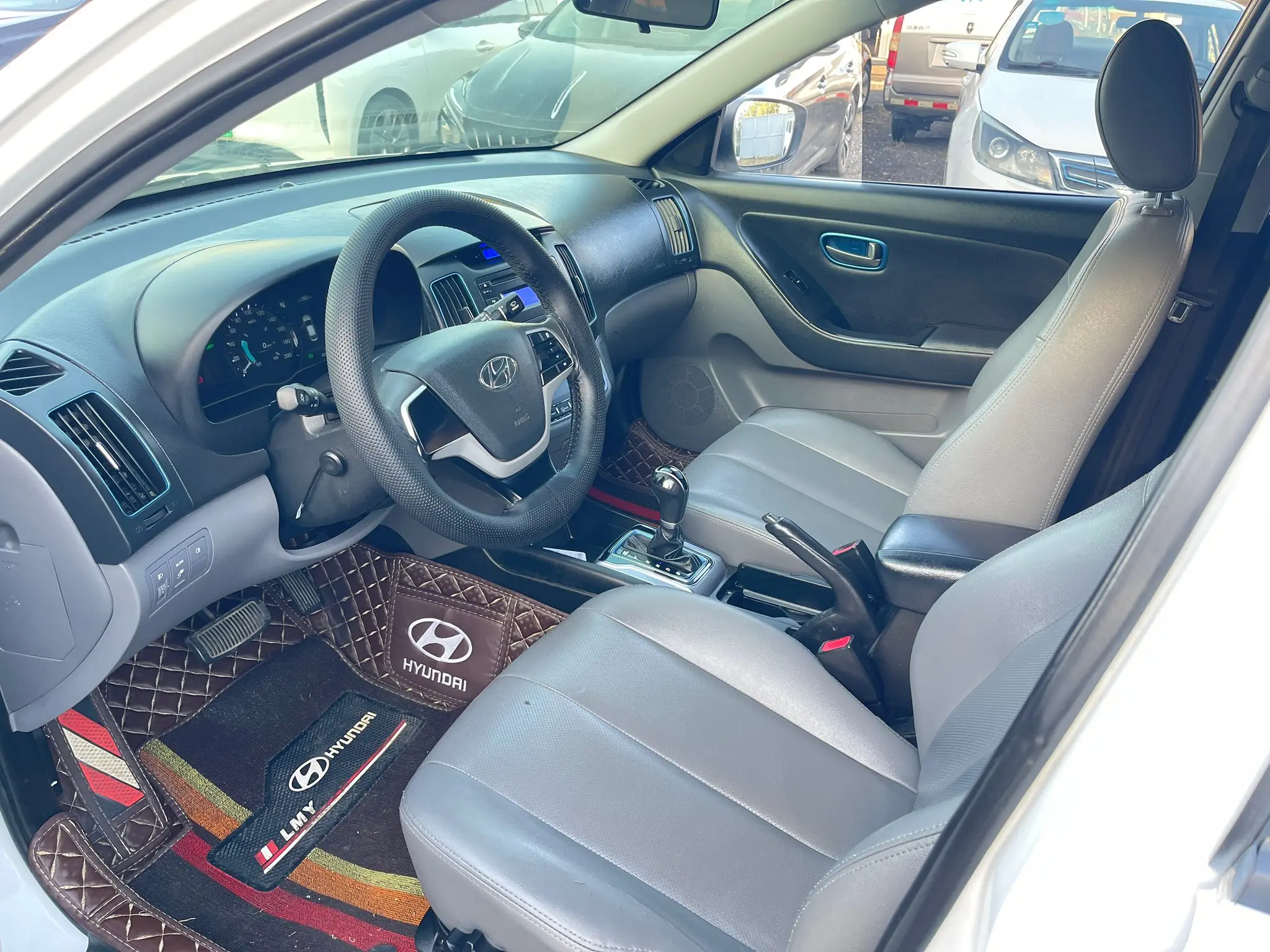 Hyundai Elantra EV 2018 #5 Hyundai Elantra EV 2018 car image #5