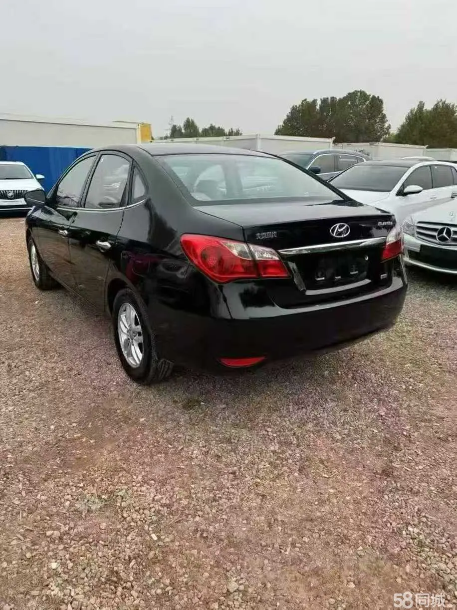 Hyundai Elantra HD 2010 car image #5