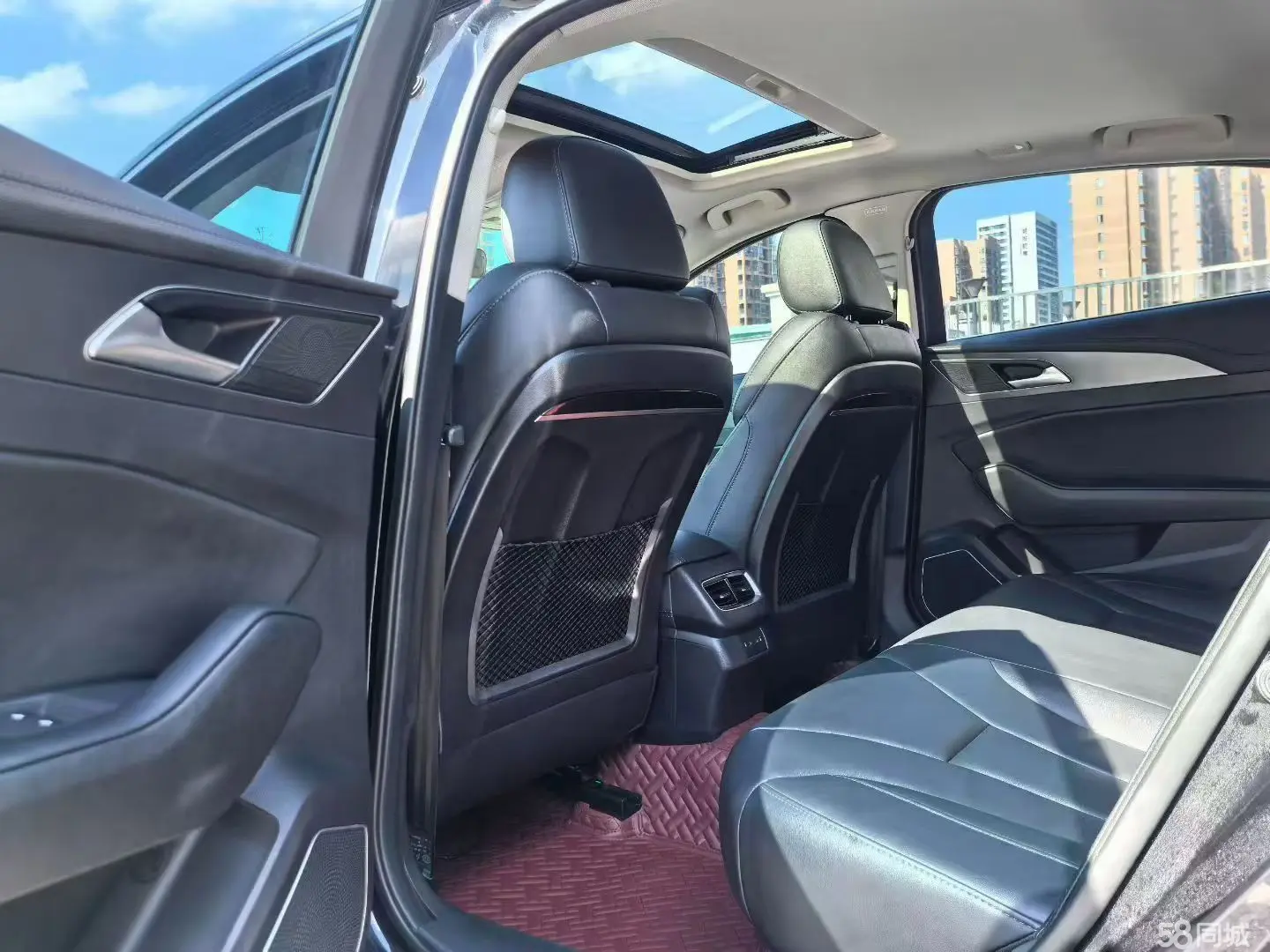 HongQi H5 2019 car image #5