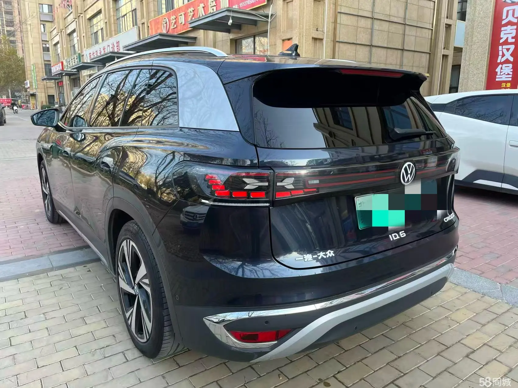 Volkswagen ID.6 X 2022 #5 Volkswagen ID.6 X 2022 car image #5