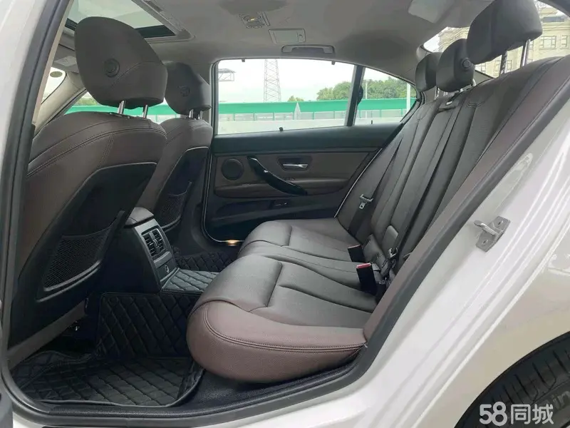 BMW 3 Series 2018 #5 BMW 3 Series 2018 car image #5