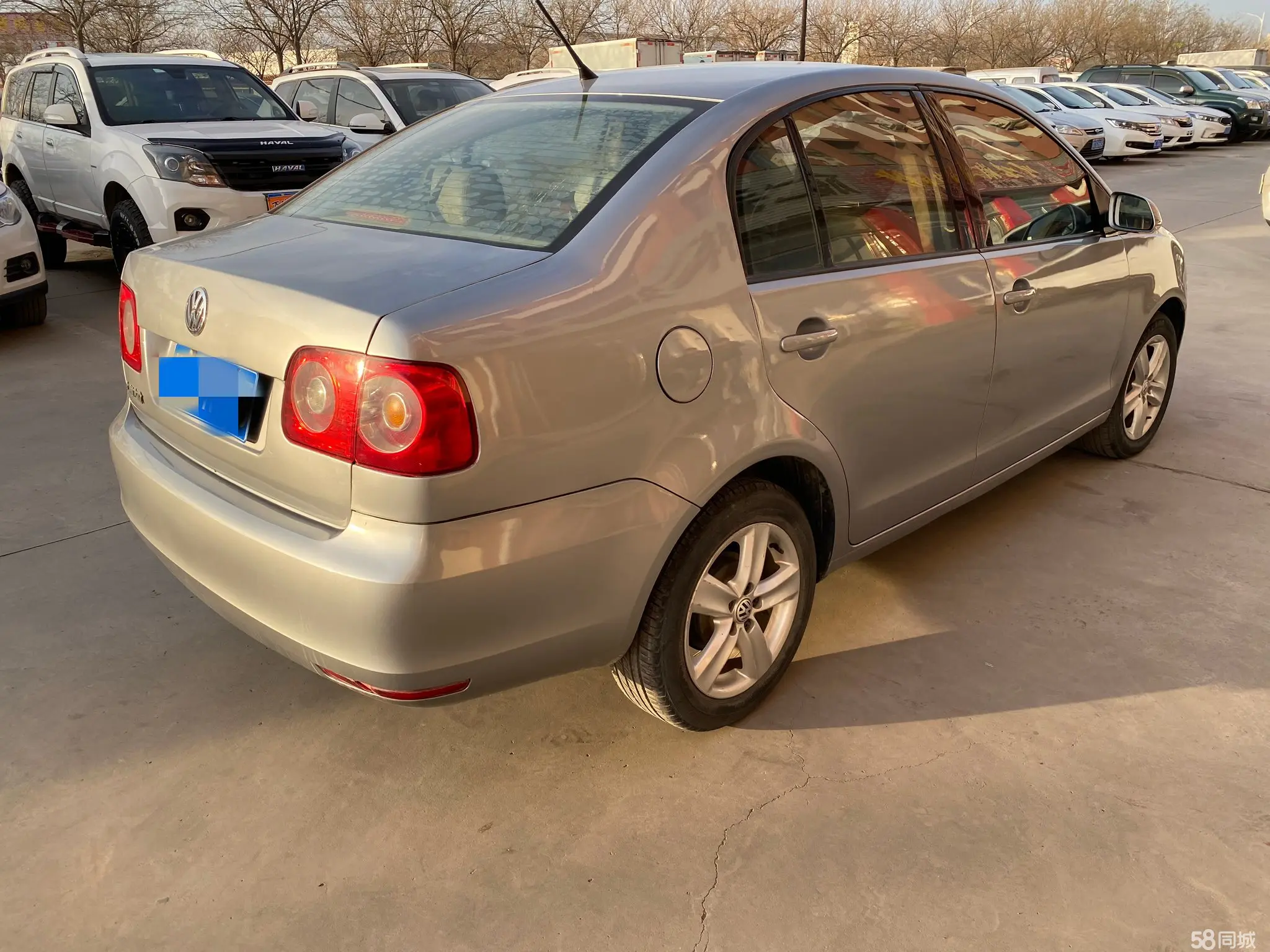 Volkswagen Polo 2012 car image #5