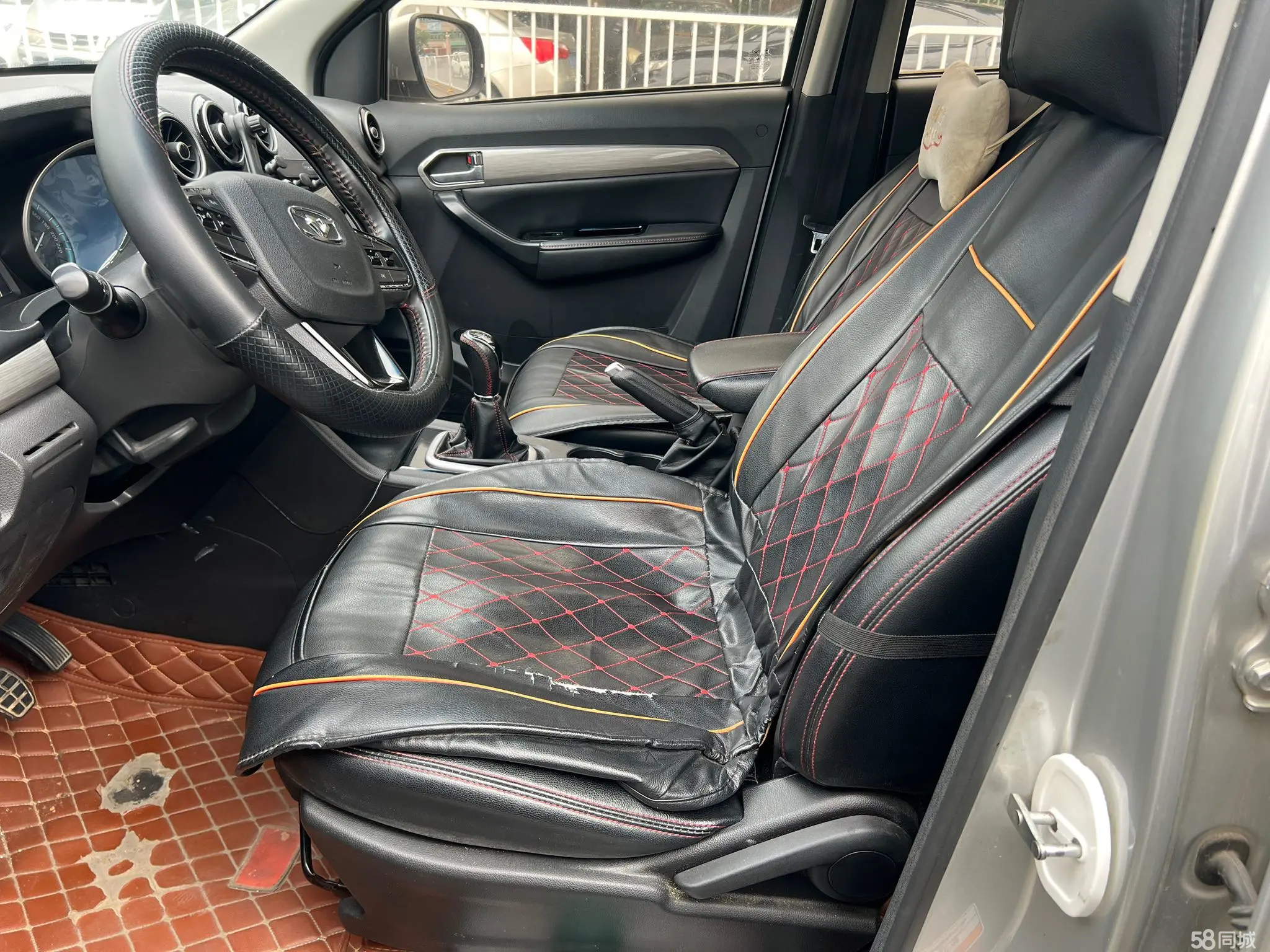 Kaiyi V3 2016 car image #5