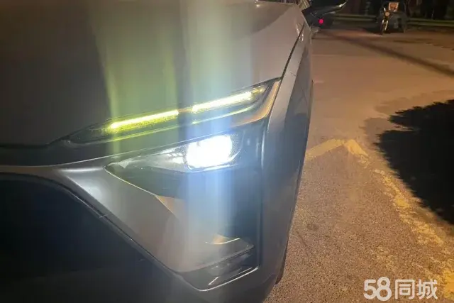 NIO ES8 2019 car image #5
