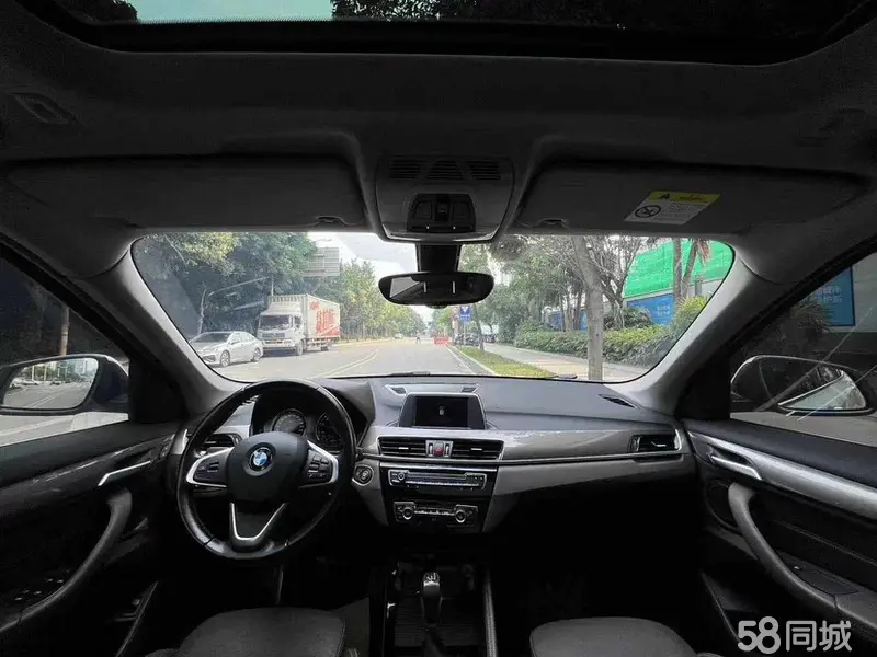 BMW X1 2018 immagine di auto #5